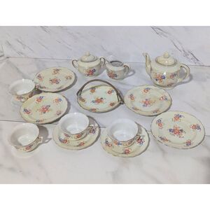 Made in Japan Vintage Child Porcelain Tea Set 16 Pc